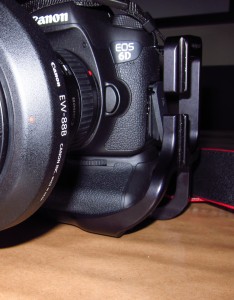 Canon 6D with RRS L bracket for 5D MKII installed